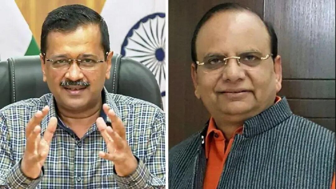 arvind kejriwal and vk saxena