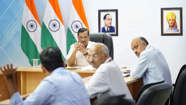 delhi cm kejriwal chalks out anti dengue action plan in high level meeting with senior officials ph 1664041597