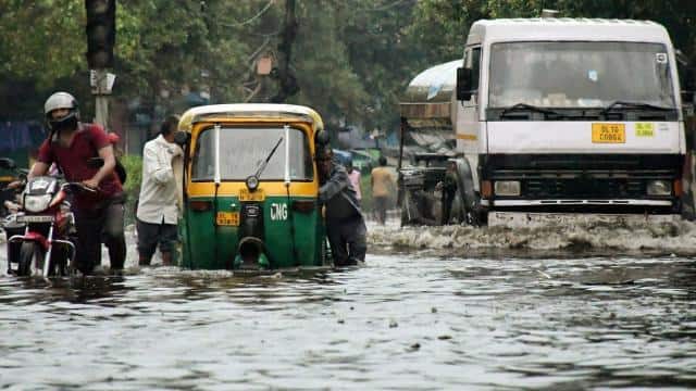 delhi rain 1631368562