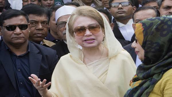  मालदीव के बाद अब भारत के विरोध में उतरा बांग्लादेश,विपक्षी पार्टी बीएनपी ने ‘इंडिया आउट’ का दिया नारा