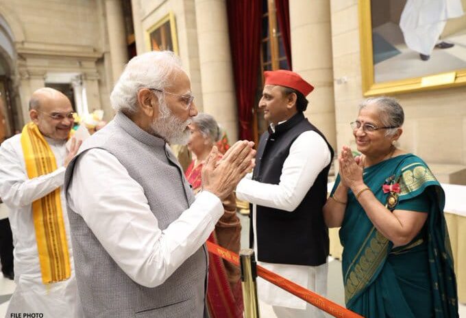  लेखिका सुधा मूर्ति को राष्ट्रपति ने राज्यसभा के लिए किया मनोनीत,प्रधानमंत्री नरेंद्र मोदी ने ट्वीट कर दी जानकारी