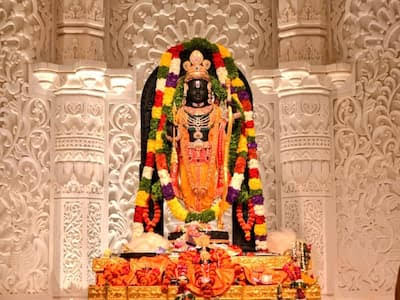  अयोध्या राममंदिर में आज से फिर शुरू हो जाएगी वीआईपी दर्शन की सुविधा,रामनवमी की वजह से वीआईपी दर्शनों पर लगी थी रोक