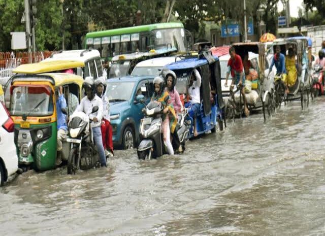  बिहार के इन जिलों में खूब होगी बारिश,ठनका गिरने की जारी हुई चेतावनी